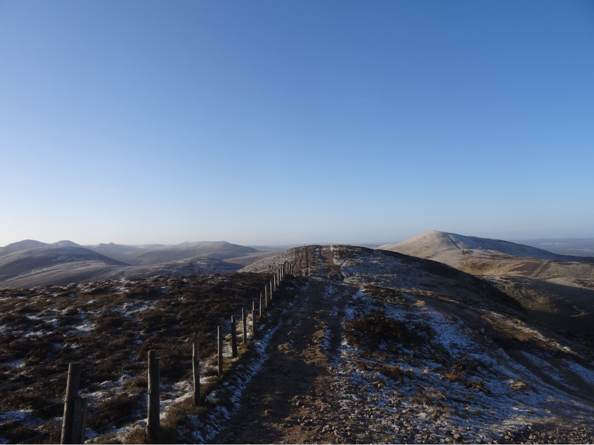 Pentland Hills Regional Park: Caerketton Hill and Allermuir Hill