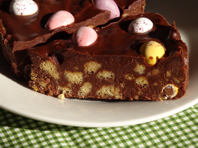 Mini Eggs Fridge Cake