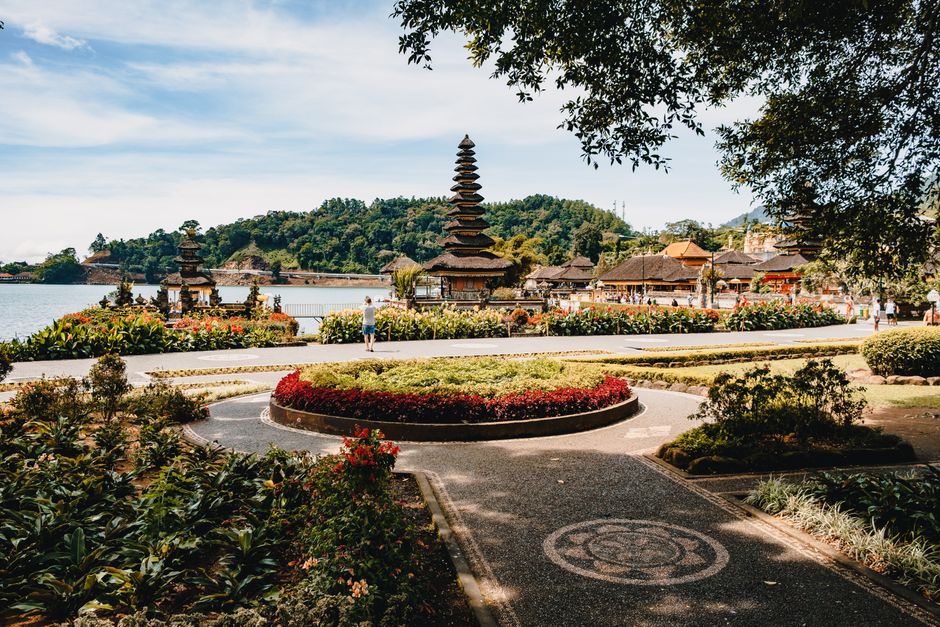 Bali Vs Phuket: Bali vs. Phuket: Which Island Paradise is Better for Your 2026 Tropical Getaway?