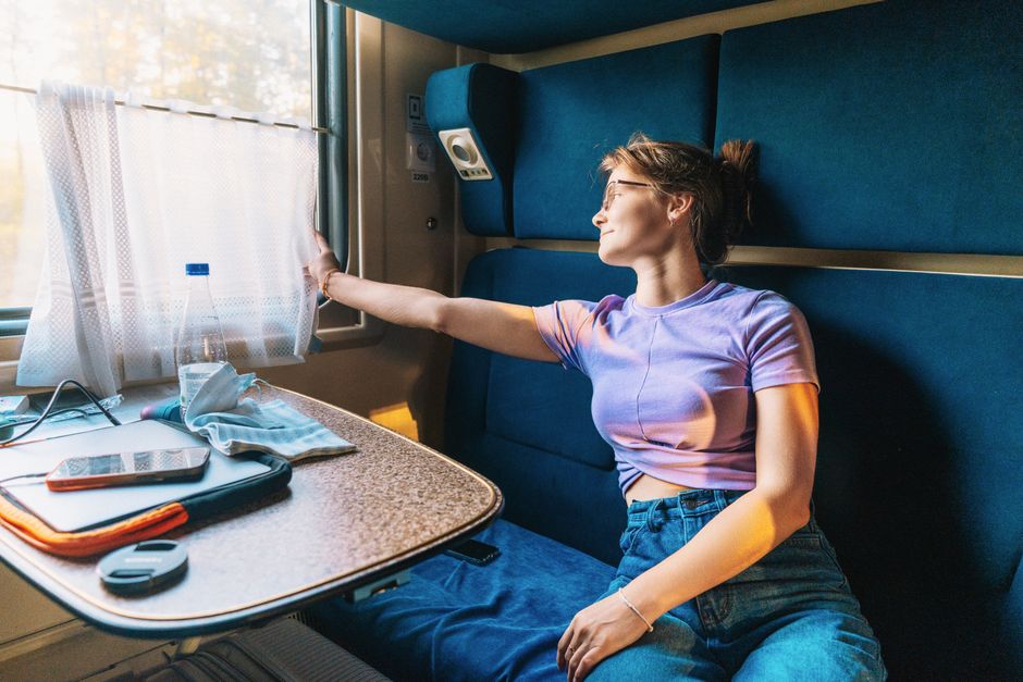Best Budget Travel Credit Cards For Earning Miles: Chase Sapphire vs. Capital One Venture: Best Budget Travel Card for Miles in 2026