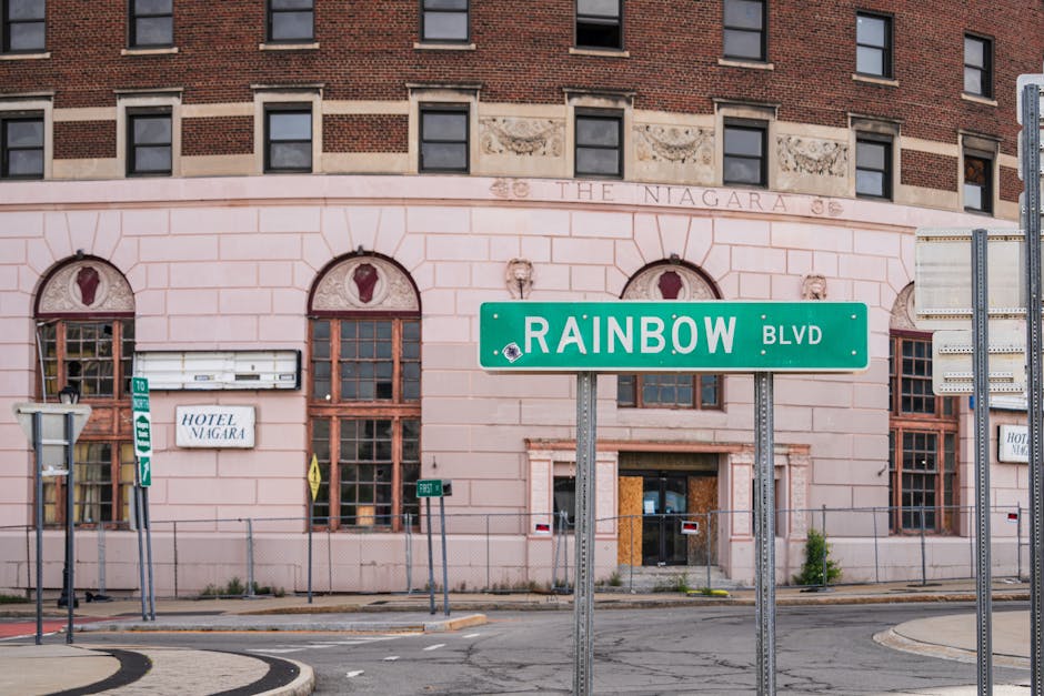 Vacant Hotel Niagara on Rainbow Blvd, Niagara Falls, showing urban renewal potential.
