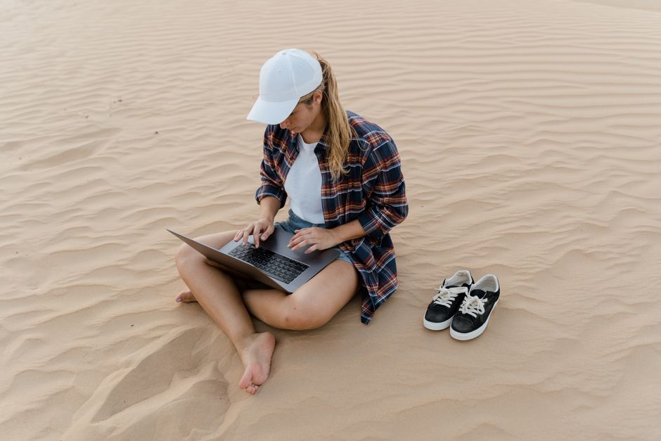 Reliable Wi-Fi Abroad Remote Work: SIM Card or Hotspot for Remote Work Abroad in 2026? I Tested Both So You Don’t Have To