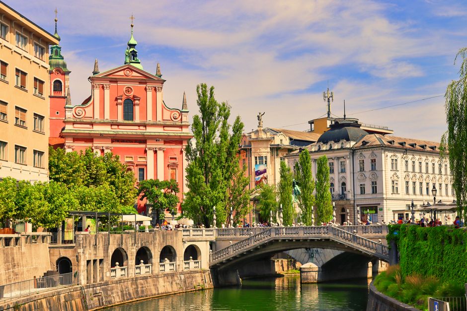 Travel Europe Under  A Day: Travel Europe for Under  a Day: My Proven System for 2026